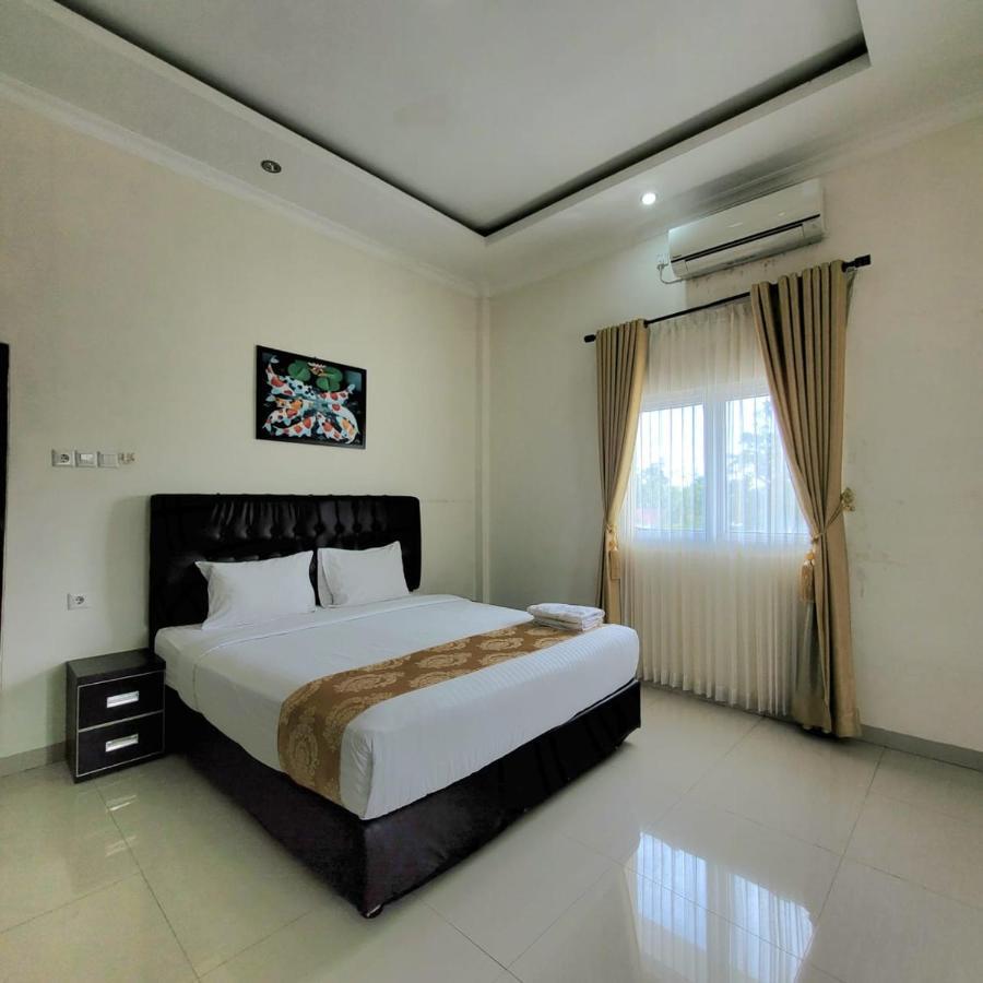 Mahakam Guest House Padang  Oda fotoğraf