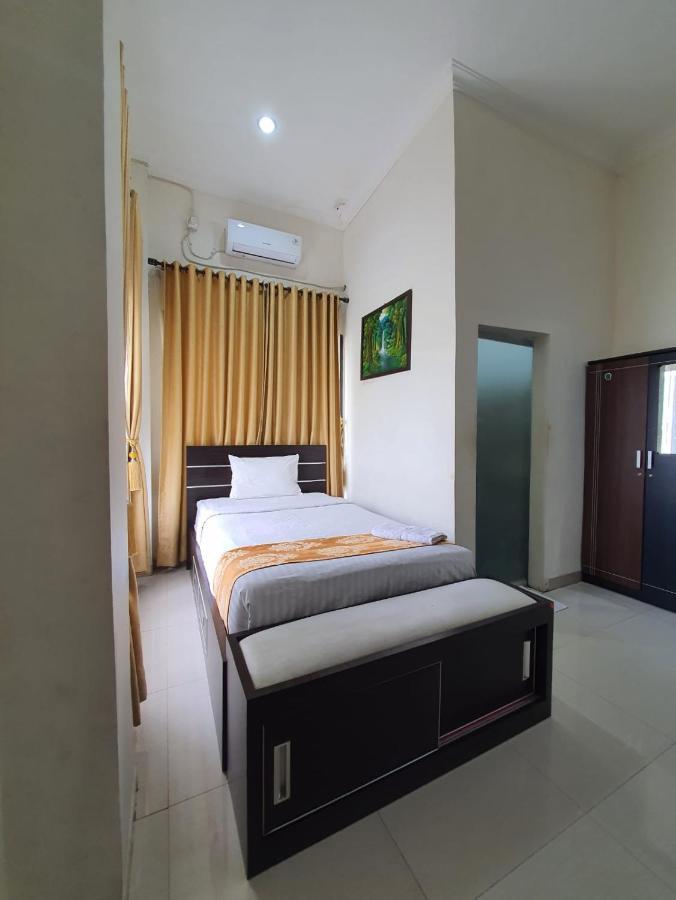 Mahakam Guest House Padang  Oda fotoğraf