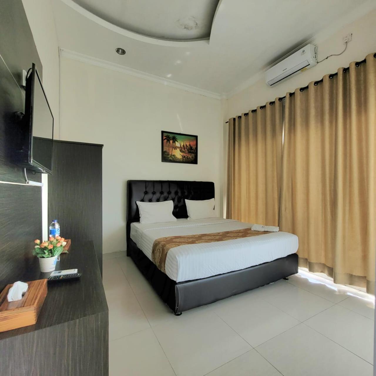 Mahakam Guest House Padang  Oda fotoğraf